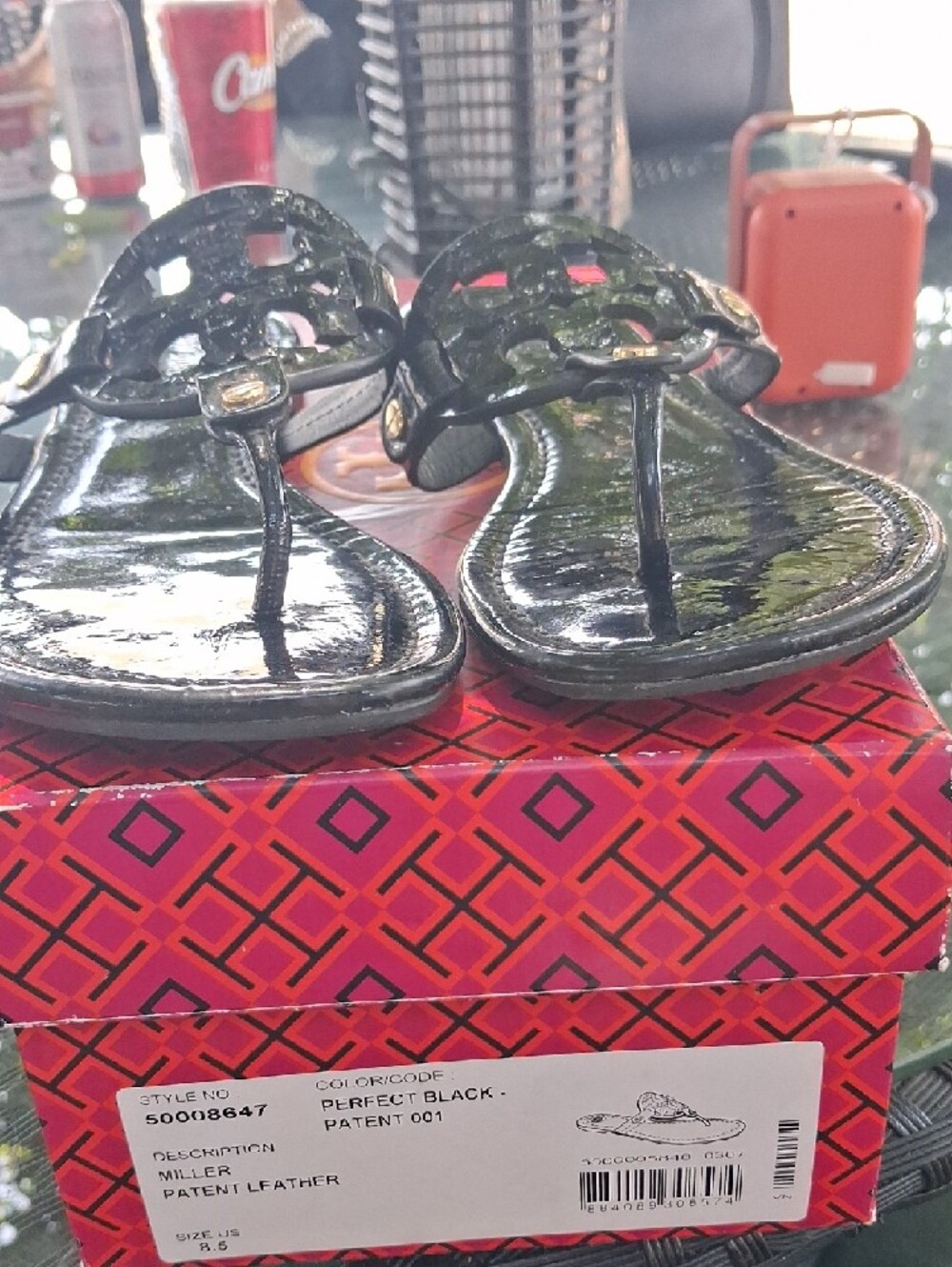 Tory Burch Black Patent Logo Jelly Thong Sandals - Picture 2 of 5